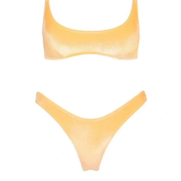 Triangl Maci Set in Apricot - Picture 4 of 7